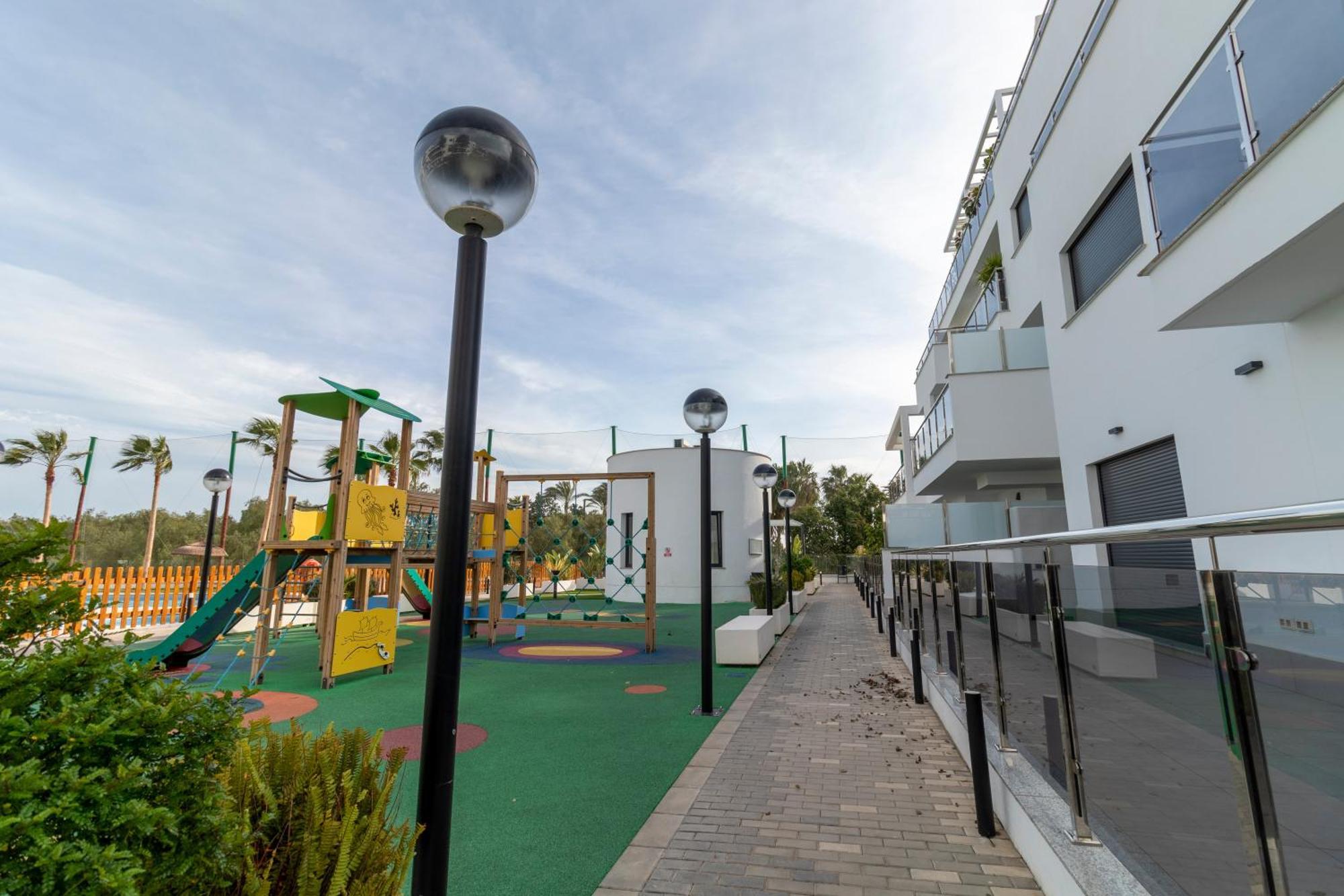 Rentitspain Apartamento En Aguacate A Minutos Del Golf Motril Luaran gambar