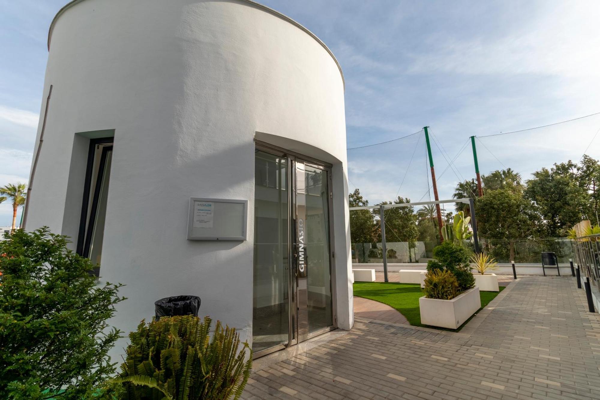 Rentitspain Apartamento En Aguacate A Minutos Del Golf Motril Luaran gambar
